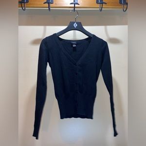 Rue 21 - Small Black vneck button down cardigan -EUC